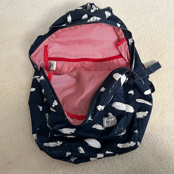 Hershel Backpack - Picture 2 of 2